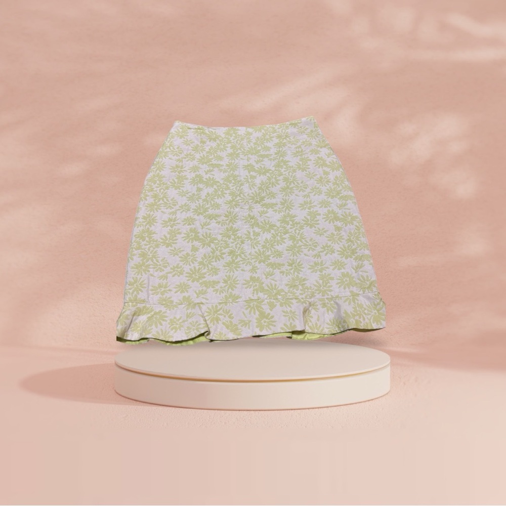 Dalia Floral Mini Skirt Women's Size 6 Pastel Green